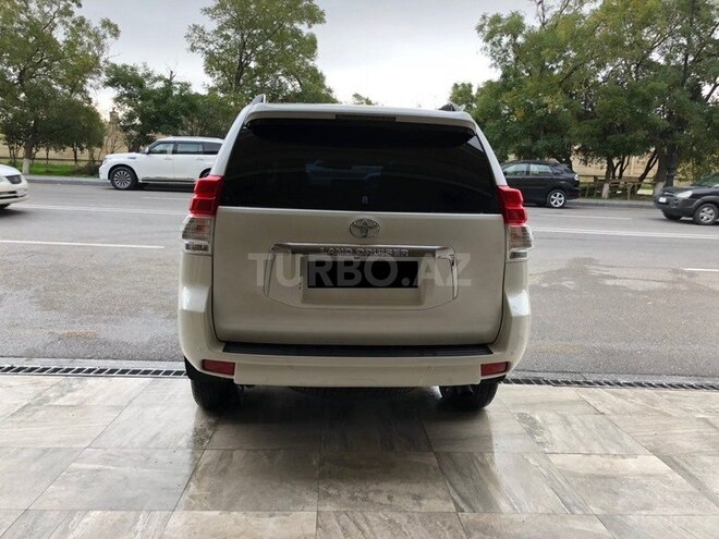 Toyota Prado 2011, 150,000 km - 4.0 л - Bakı
