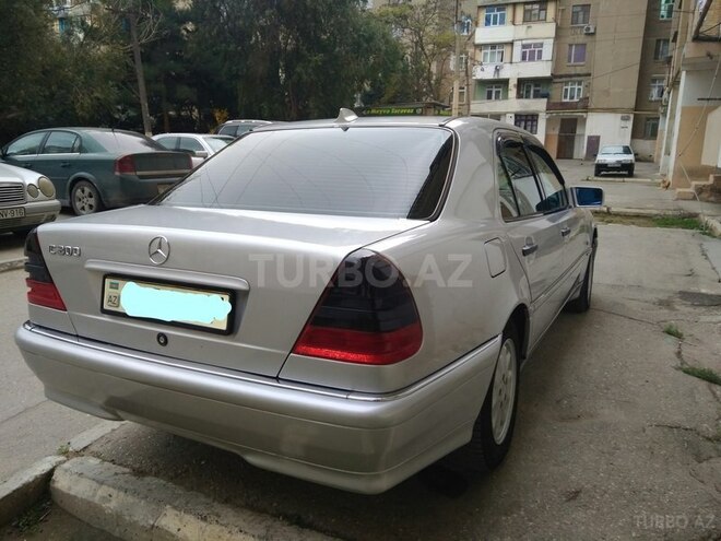 Mercedes C 200 1999, 242,180 km - 2.0 l - Bakı