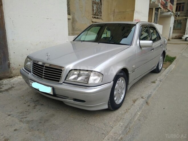 Mercedes C 200 1999, 242,180 km - 2.0 l - Bakı