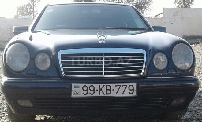 Mercedes E 240 1998, 240,000 km - 2.4 л - Bərdə