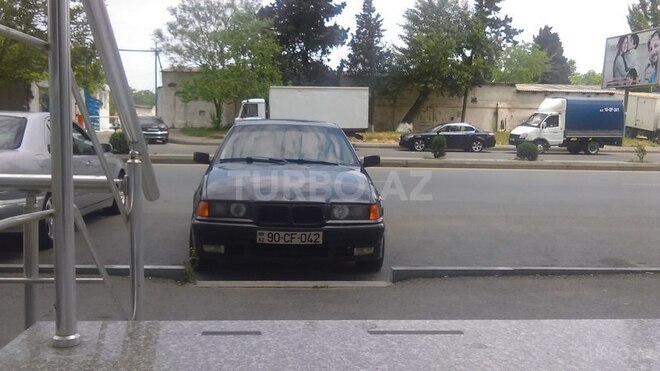 BMW 318 1994, 336,000 km - 1.8 l - Bakı