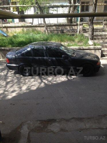 BMW 318 1994, 336,000 km - 1.8 l - Bakı