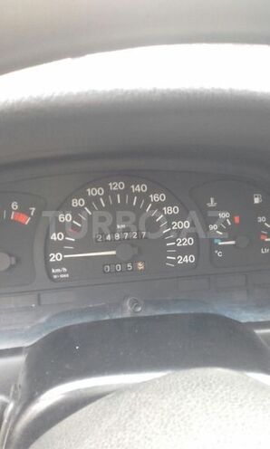 Opel Vectra 1995, 249,000 km - 2.0 l - Bakı