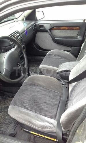 Opel Vectra 1995, 249,000 km - 2.0 l - Bakı