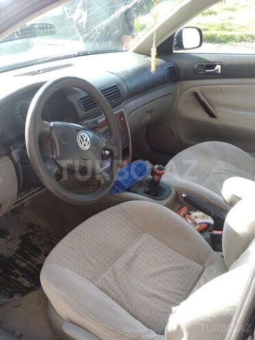 Volkswagen Passat 1998, 260,000 km - 1.6 л - Quba