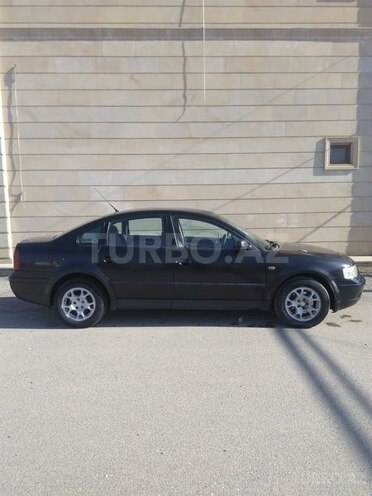 Volkswagen Passat 1998, 260,000 km - 1.6 л - Quba