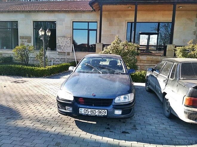 Opel Omega 1997, 220,000 km - 2.0 l - Quba