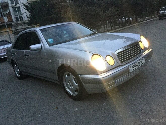 Mercedes E 240 1998, 229,000 km - 2.4 l - Bakı