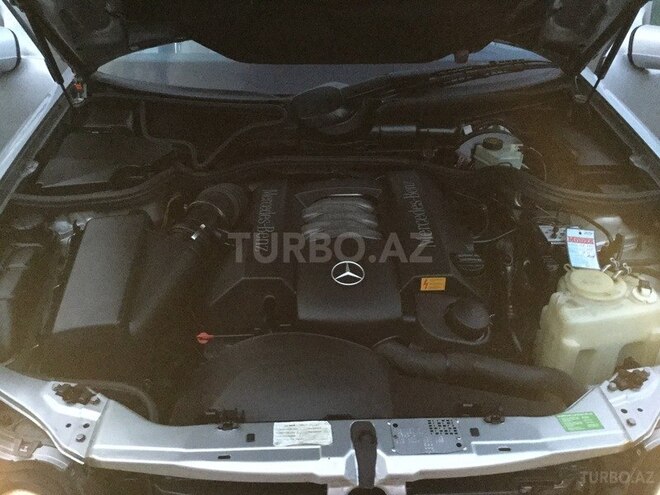 Mercedes E 240 1998, 229,000 km - 2.4 l - Bakı