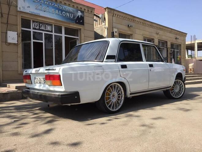 LADA (VAZ) 2107 2009, 10 km - 1.6 л - Tovuz