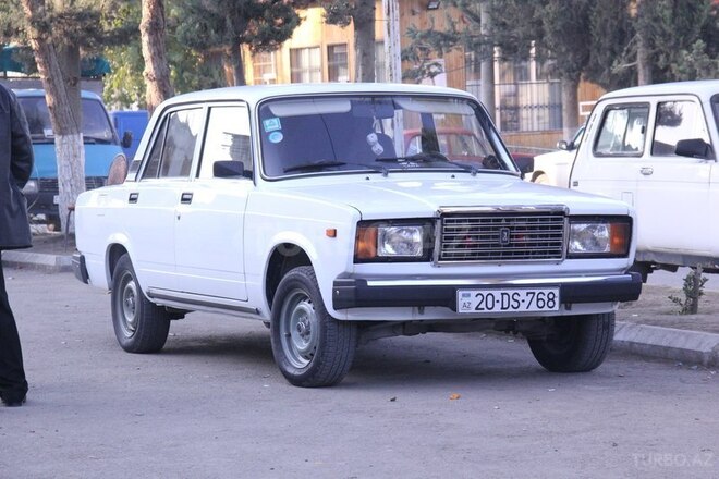 LADA (VAZ) 2107 2009, 10 km - 1.6 л - Tovuz