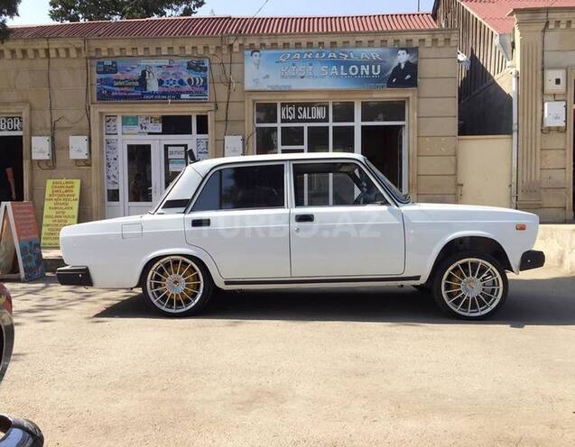 LADA (VAZ) 2107 2009, 10 km - 1.6 л - Tovuz