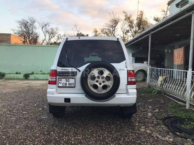 Mitsubishi Pajero io 1999, 190,000 km - 1.8 l - Bakı
