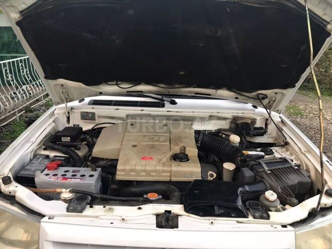 Mitsubishi Pajero io 1999, 190,000 km - 1.8 l - Bakı