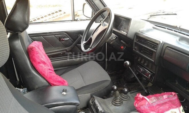 LADA (VAZ) Niva 1998, 92,000 km - 1.7 l - Lerik