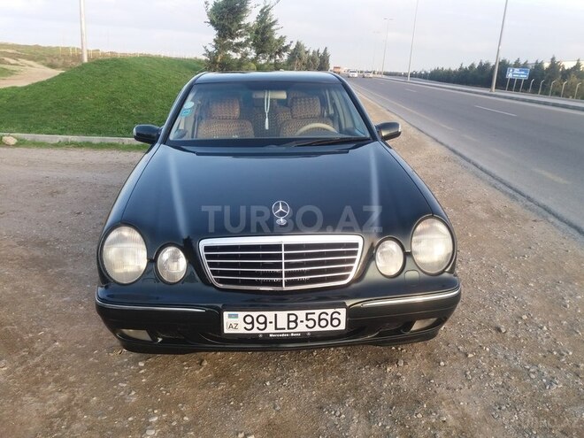 Mercedes E 270 1999, 296,000 km - 2.7 л - Bakı