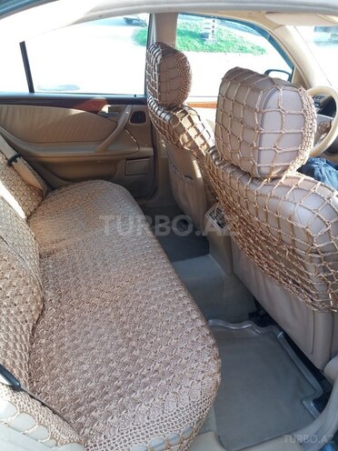 Mercedes E 270 1999, 296,000 km - 2.7 л - Bakı