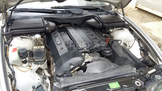 BMW 523 1998, 250,000 km - 0.3 l - Bakı
