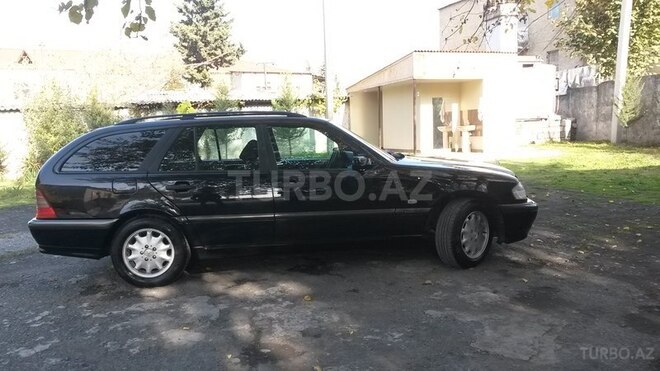 Mercedes C 220 2000, 400,000 km - 2.2 l - Zaqatala
