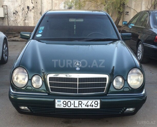 Mercedes E 240 1997, 278,000 km - 2.4 l - Bakı