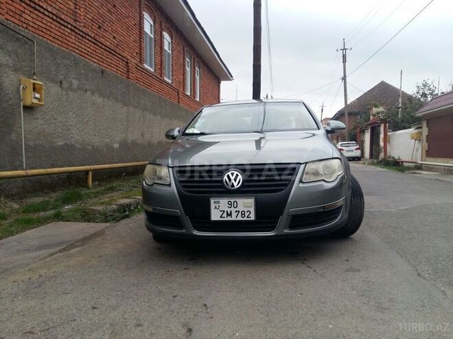 Volkswagen Passat 2005, 153,000 km - 2.0 l - Lənkəran