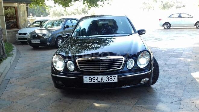 Mercedes E 220 2005, 253,000 km - 2.2 l - Bakı