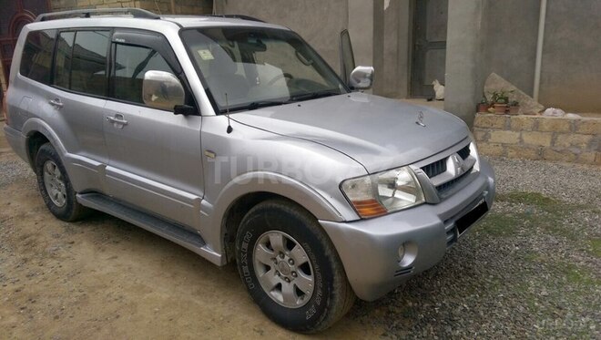 Mitsubishi Pajero 2005, 15,000 km - 3.0 l - Bakı