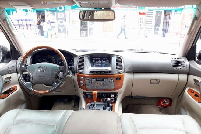 Lexus LX 470 2004, 261,000 km - 4.7 л - Bakı