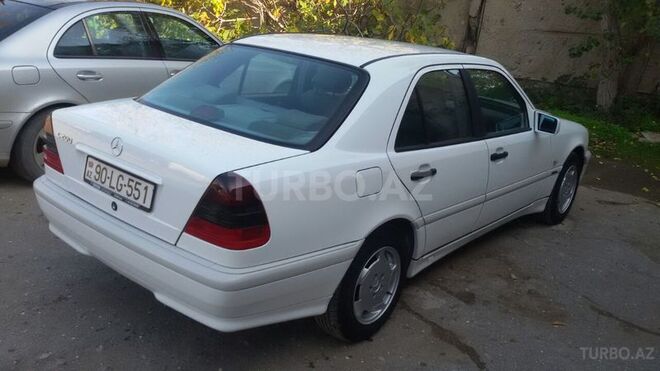 Mercedes C 200 1997, 250,000 km - 2.0 l - Sumqayıt