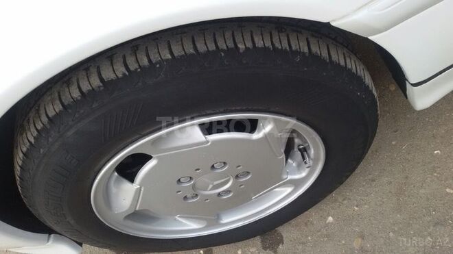 Mercedes C 200 1997, 250,000 km - 2.0 l - Sumqayıt