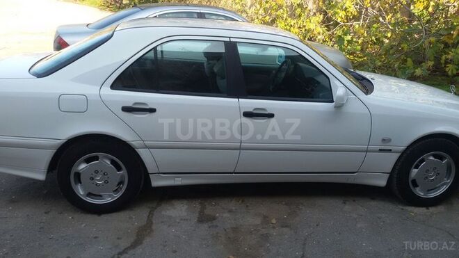 Mercedes C 200 1997, 250,000 km - 2.0 l - Sumqayıt