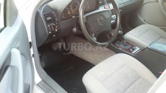 Mercedes C 200 1997, 250,000 km - 2.0 l - Sumqayıt