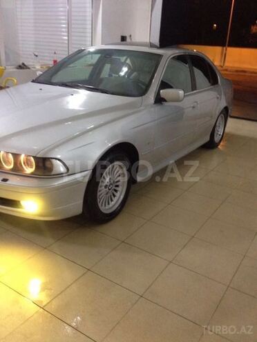 BMW 525 2001, 377,000 km - 2.5 l - Bakı