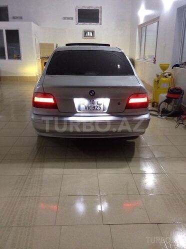 BMW 525 2001, 377,000 km - 2.5 l - Bakı
