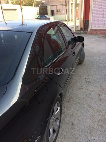 Mercedes E 320 2004, 201,000 km - 3.2 l - Bakı