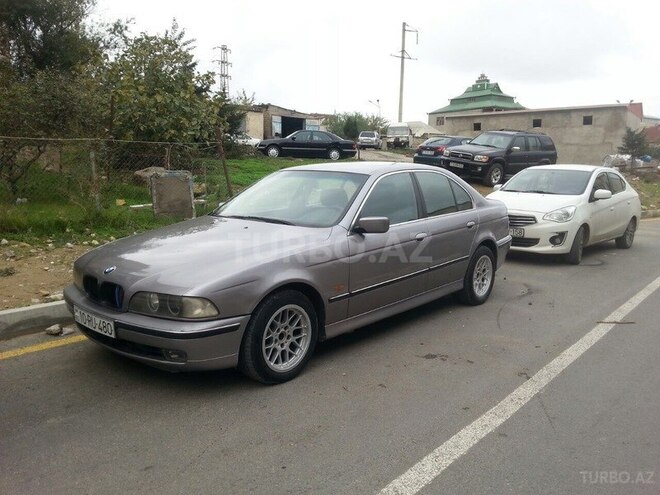 BMW 528 1996, 390,000 km - 2.8 l - Bakı