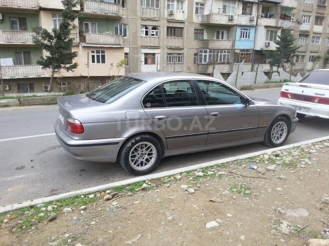 BMW 528 1996, 390,000 km - 2.8 l - Bakı