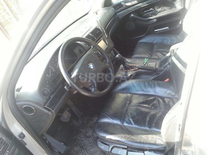 BMW 528 1996, 390,000 km - 2.8 l - Bakı