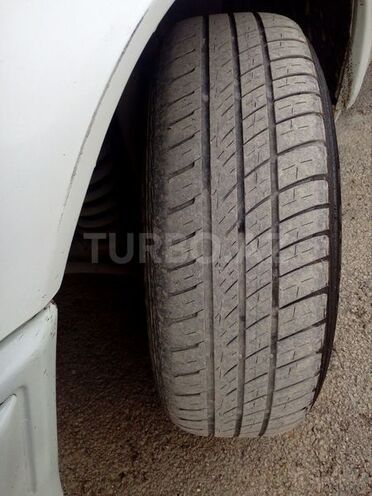Mercedes E 230 1991, 350,000 km - 2.3 l - Quba