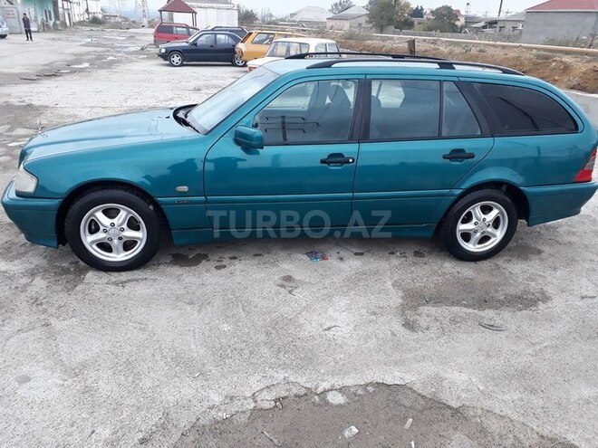 Mercedes C 180 1999, 286,500 km - 1.8 l - Bakı