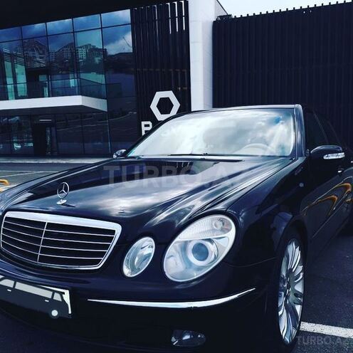 Mercedes E 320 2003, 210,000 km - 0.3 л - Bakı