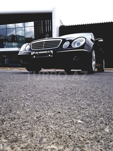Mercedes E 320 2003, 210,000 km - 0.3 л - Bakı