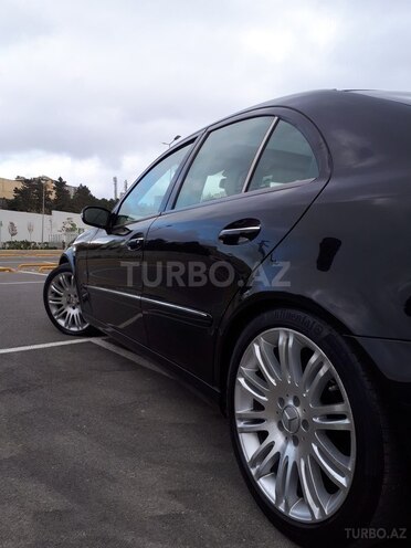 Mercedes E 320 2003, 210,000 km - 0.3 л - Bakı