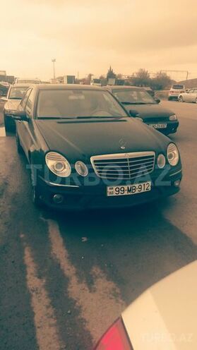 Mercedes E 320 2003, 177,000 km - 3.2 l - Bakı