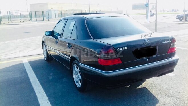 Mercedes C 230 1999, 240,000 km - 2.3 l - Bakı