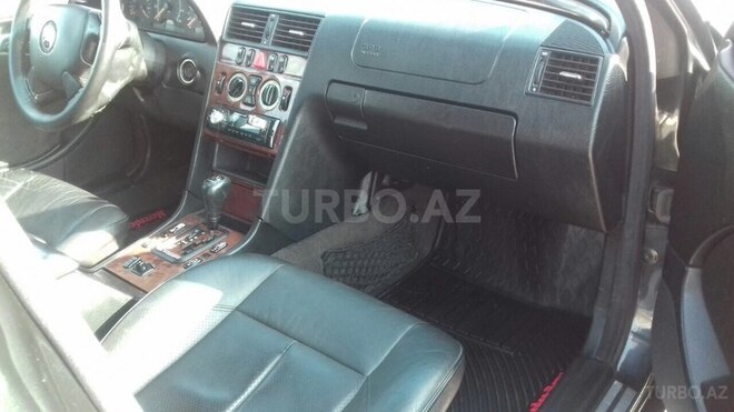 Mercedes C 230 1999, 240,000 km - 2.3 l - Bakı