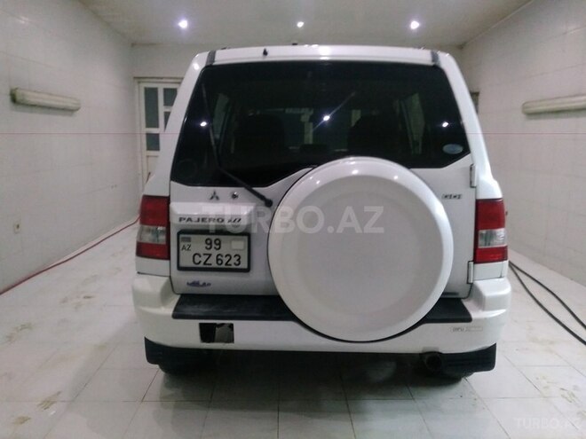 Mitsubishi Pajero io 2003, 150,000 km - 2.0 l - Bakı