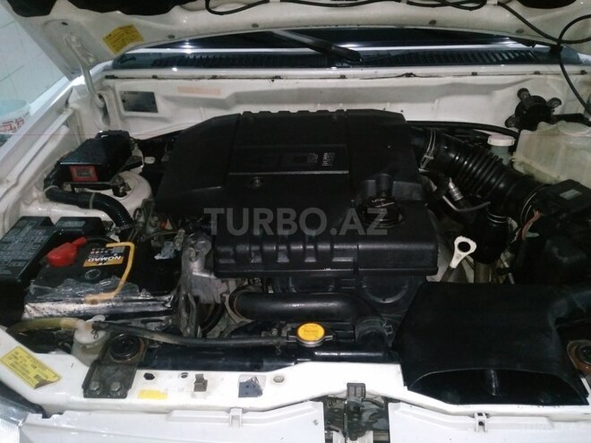 Mitsubishi Pajero io 2003, 150,000 km - 2.0 l - Bakı