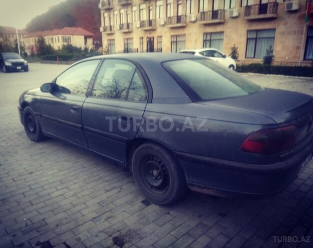 Opel Omega 1998, 230,306 km - 2.0 l - Quba