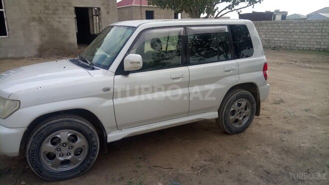 Mitsubishi Pajero io 2004, 177,000 km - 2.0 l - Bakı